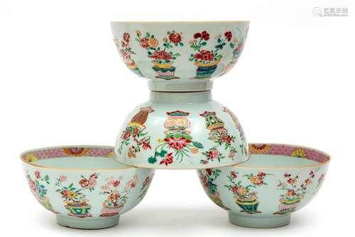 Four famille rose round bowls