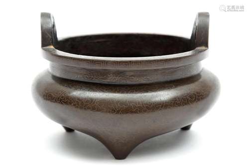 An inlaid bronze Chinese censer