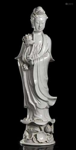 A LARGE 'BLANC DE CHINE' PORCELAIN GUANYIN China,