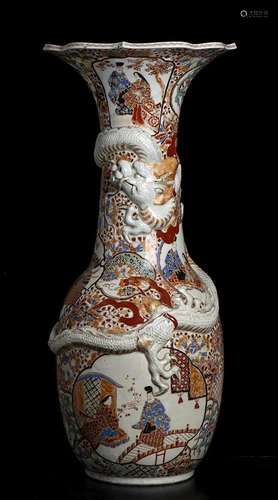 A LARGE POLYCHROME PORCELAIN BALUSTER VASE Japan,