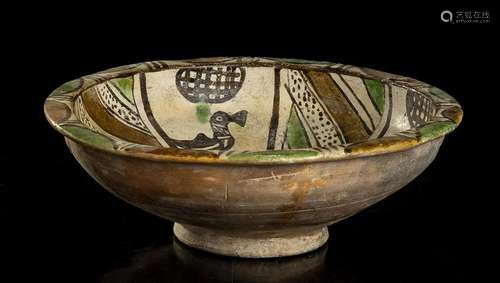 A LARGE PAINTED CERAMIC BOWL Iran, Nishapur, 9th-10th