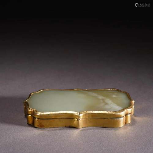 White Jade & Silver Gilding Foliated Box & Cover