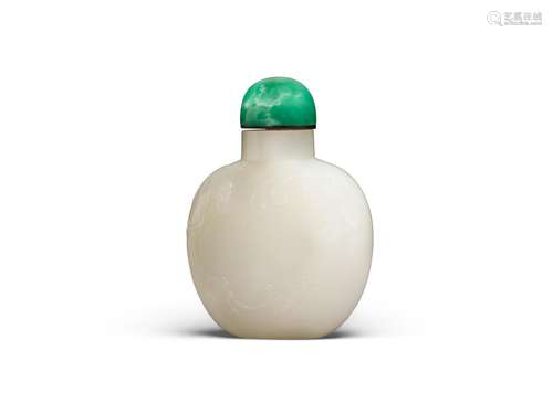 A fine white jade snuff bottle