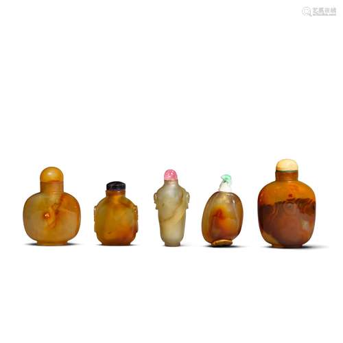 Five agate snuff bottles