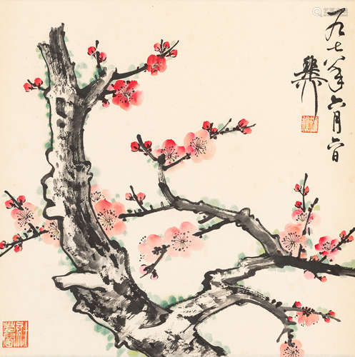 谢稚柳（1910～1997）   红梅 设色纸本  立轴