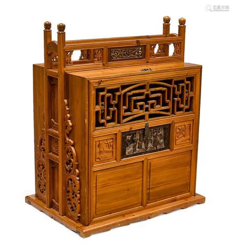 A nanmu wedding chest