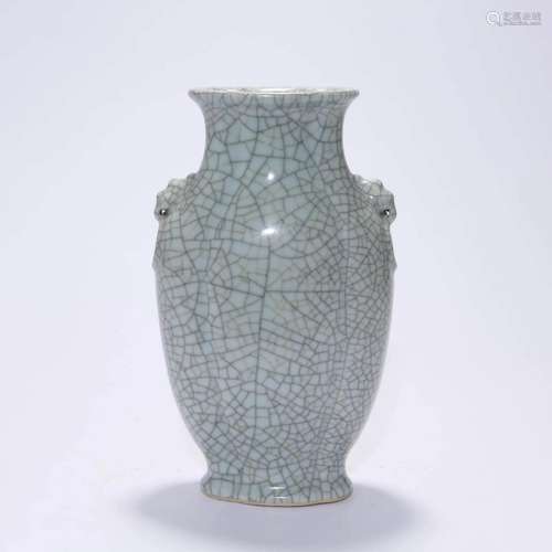 Ge Type Ice Crackle Elephant Eared Vase