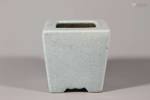 Chinese Square Brush Pot