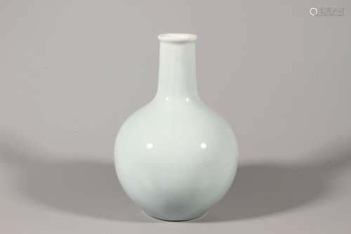 Chinese Pale Green Glazed Vase