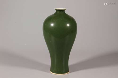 Green-glazed Prunus Vase