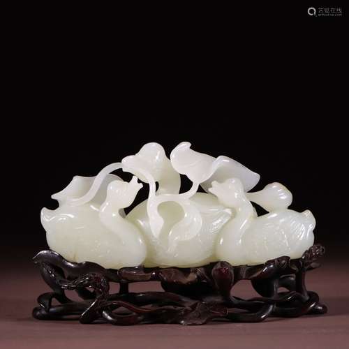 Hetian jade goose