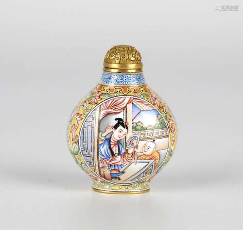 Chinese Enamel Snuff Bottle