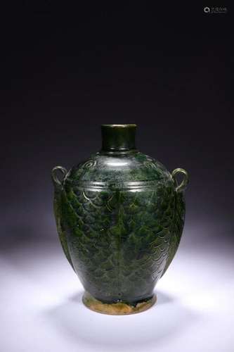 GREEN GLAZE FISH-SCALE MOTIF VASE