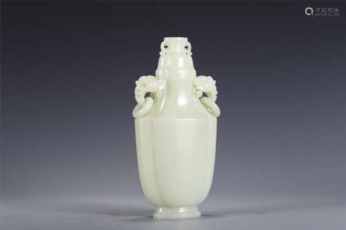 A Lobed Jade Vaes with Cover and Double Handles