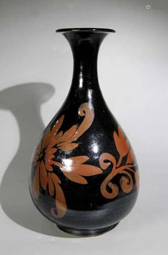 BLACK GLAZED RUST-SPOT YUHUCHUN VASE