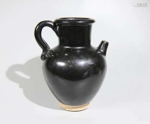 A BLACK GLAZED PORCELAIN EWER