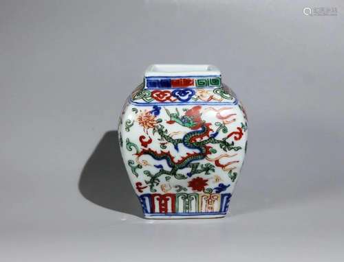 WUCAI DRAGON SQUARE VASE