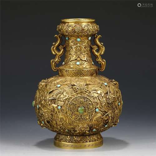 A Hardstones Inlaid Gilt Bronze Vase