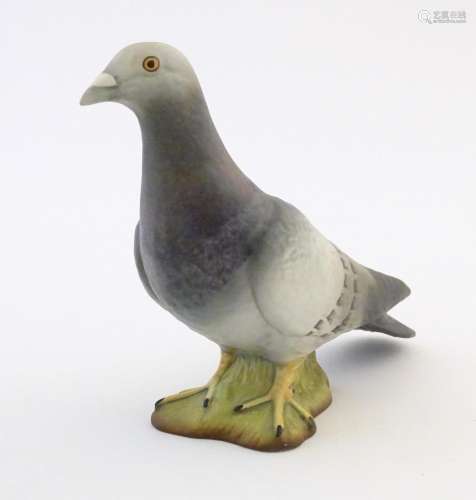 A Beswick matte model of a pigeon bird, model no. …