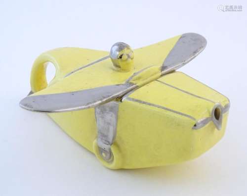 An Art Deco Sadler novelty teapot modelled as a ye…