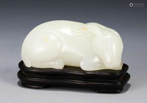 A Jade Carved Rabbit Decoration