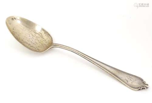 A silver teaspoon, hallmarked Sheffield 1924, make…