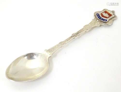 Welsh Interest : A silver souvenir teaspoon with e…