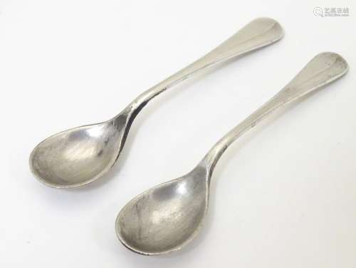 A pair of silver Old English pattern mustard spoon…