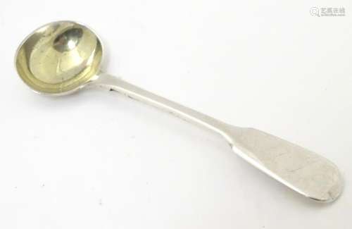 A George IV silver fiddle pattern salt spoon with …