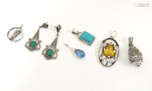 Assorted silver and white metal jewellery to incl…