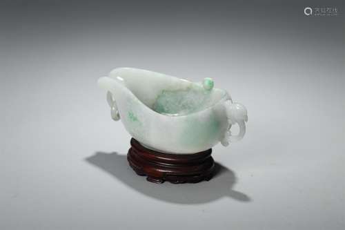 Jadeite Yi Vessel