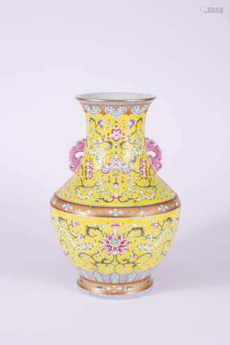 Gold-Outlined Famille Rose Vase on Yellow Ground