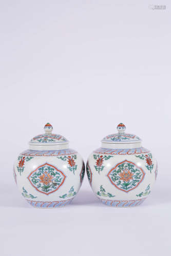 A Pair of Doucai Glaze Tea Caddies