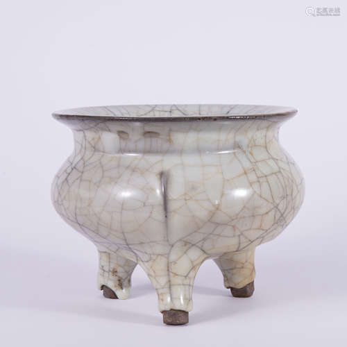 A Longquan Kiln Conical Censer