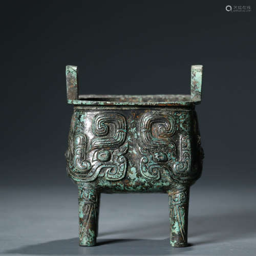 A Bronze Ritual Vessel Ding