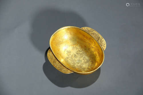 A Gold Double-Eared Cup