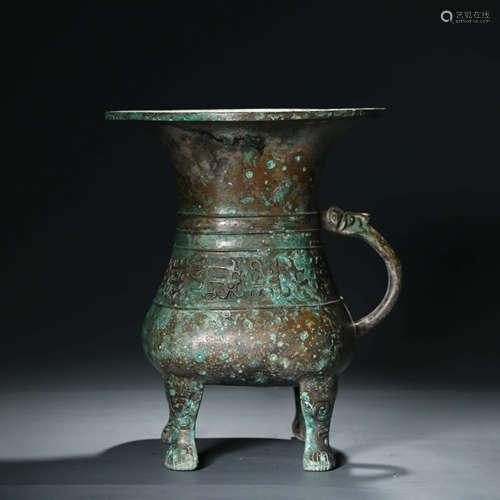 A Bronze Ritual Liquor Vessel