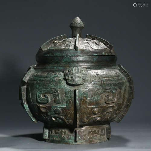 A Bronze Ritual Vessel