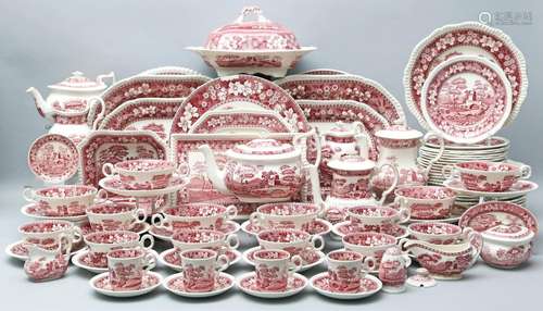 Ca. 80 Teile überwiegend Speisegeschirr, Spode.