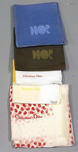 Fünf Tücher, Christian Dior.