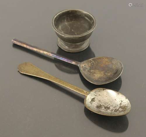 A 17th century excavated Dutch pewter sp