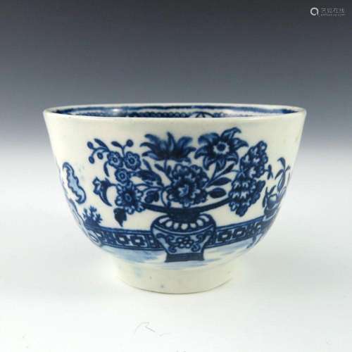 A Worcester blue and white tea bowl, cir