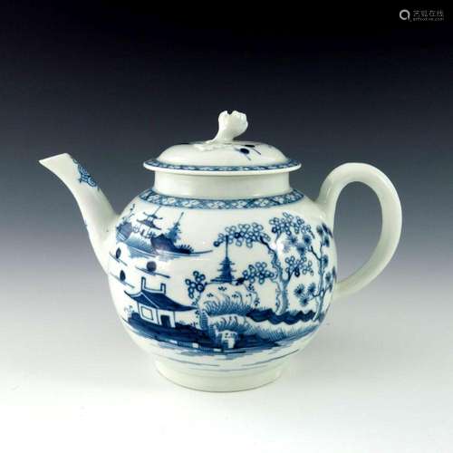 A Worcester blue and white teapot, circa