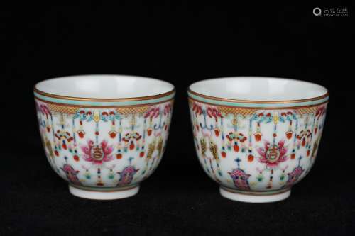 A Pair of Famille Rose Fish Pattern Porcelain Cup