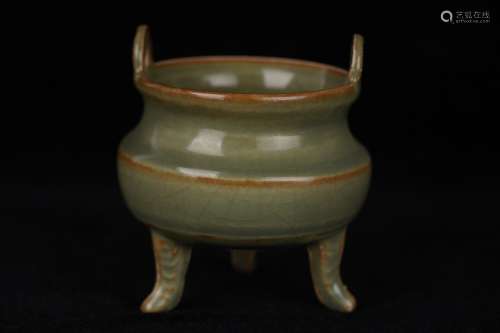 A Green Glazed Porcelain Incense Burner