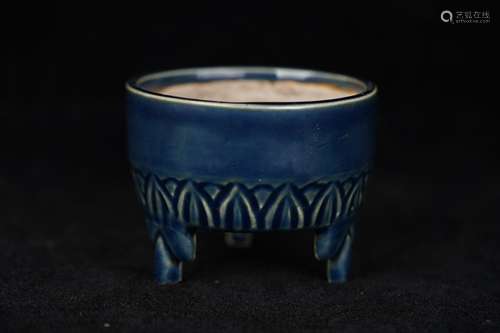 A Blue Glazed Incense Burner