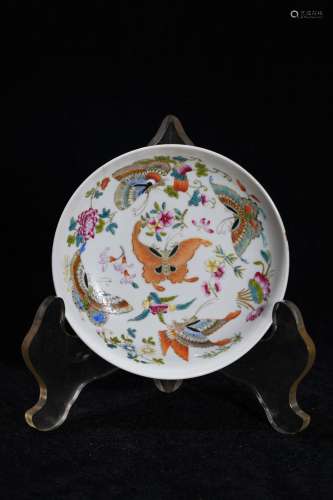 A Famille Rose Butterfly Pattern Porcelain Plate