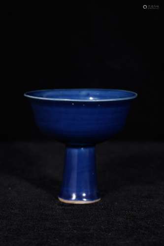 A Blue Glazed Dragon Pattern Porcelain High Feet Bowl