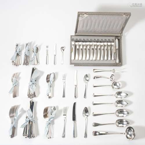 AN EXTENSIVE DUTCH SILVER FLATWARE SERVICE