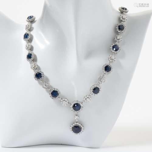 AN EXCEPTIONAL PLATINUM SAPPHIRE AND DIAMOND NECKLACE